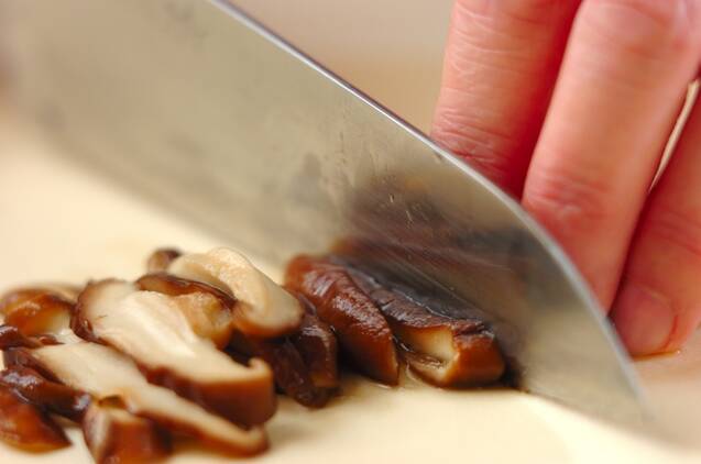 市販品活用で簡単！恵方巻きの作り方の手順2