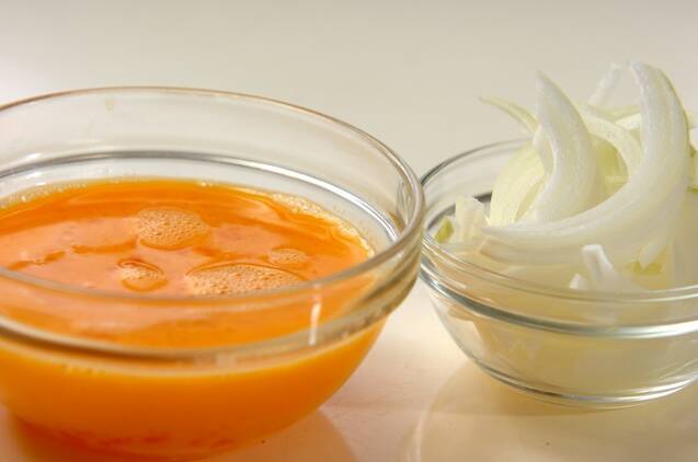 本当に美味しい定番のカツ丼の作り方の手順2