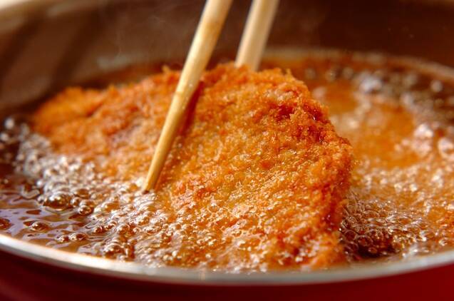 本当に美味しい定番のカツ丼の作り方の手順3