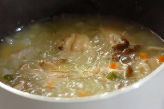 たっぷり野菜のチキンスープの作り方の手順5