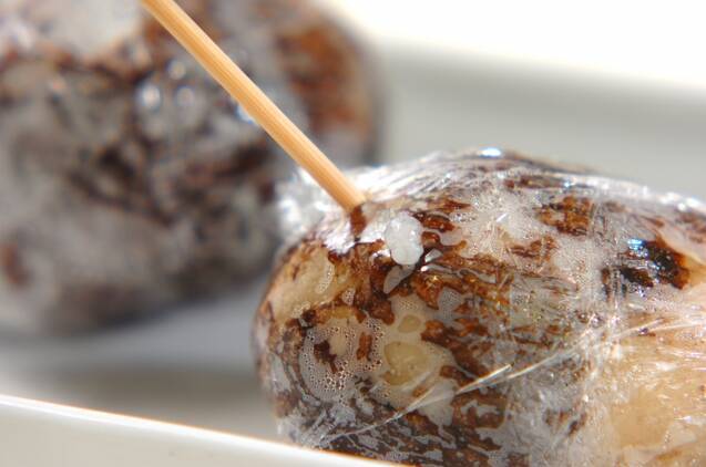 里芋のみそ汁の作り方の手順1