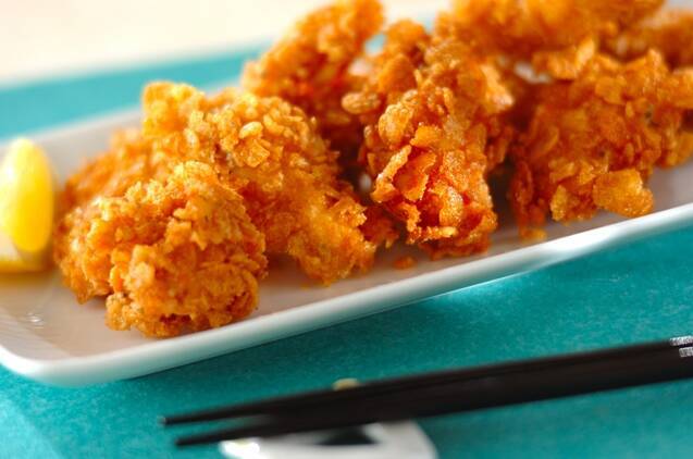 コーンフレークで簡単！鶏むね肉のカリカリ揚げ by松崎 恵理さん