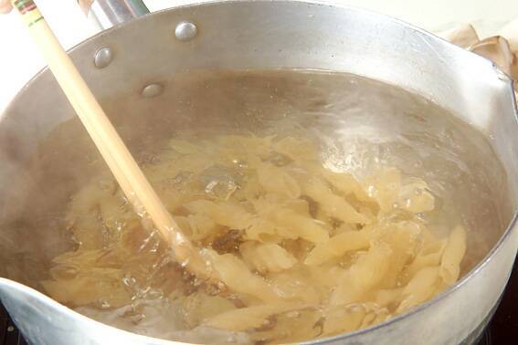 簡単クリームペンネの作り方の手順4