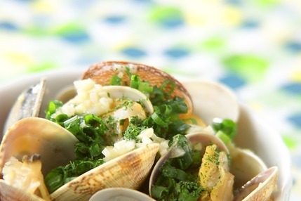 アサリのワイン蒸し