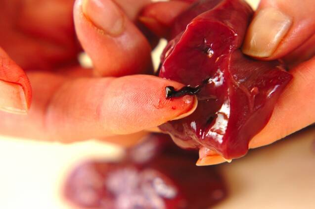 レバー入りメンチカツの作り方の手順1