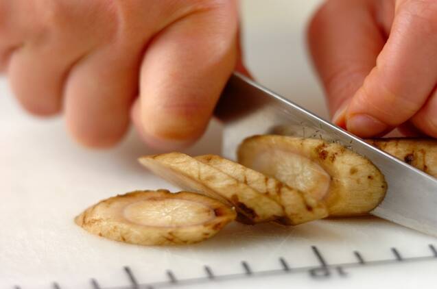 ゴボウの甘煮の作り方の手順1