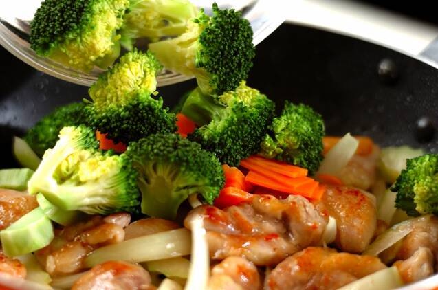 鶏肉と野菜の塩麹炒めの作り方の手順7