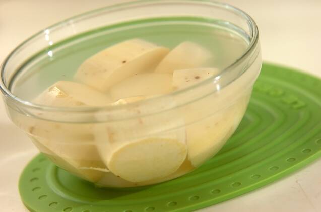 サツマイモとゴマのポタージュの素の作り方の手順1