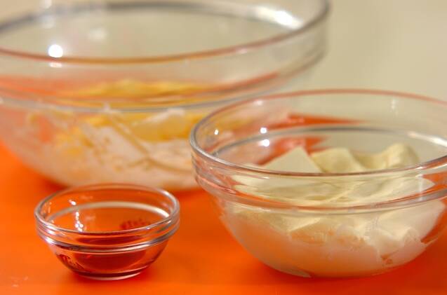 クリームチーズフロスティングが濃厚！バレンタインカップケーキの作り方の手順5