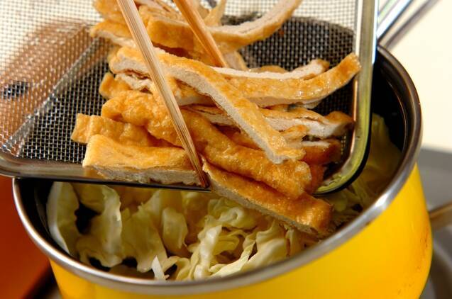 おあげとキャベツの煮びたしの作り方の手順3