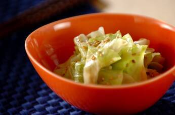 キャベツのゴマ酢和え