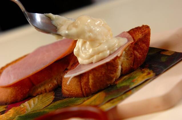 カマンベールのラクレット風の作り方の手順3