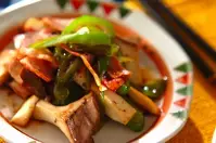 エリンギとベーコンのソース炒め