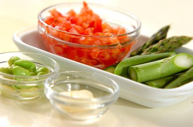 野菜たっぷりトマトクリームスパゲティーの作り方の手順1