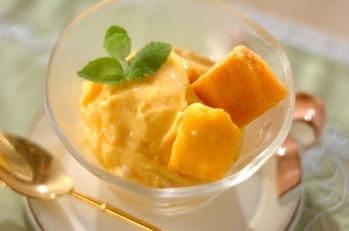 マンゴーのフローズンヨーグルト