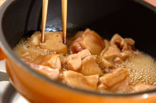 エスニック風親子丼の作り方の手順4