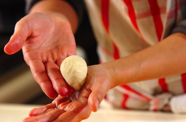 スキレットで簡単！カマンベールのブレッド by池田 絵美さんの作り方の手順6