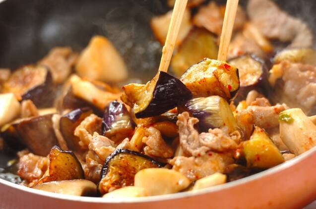 豚肉とナスのキムチ炒めの作り方の手順4