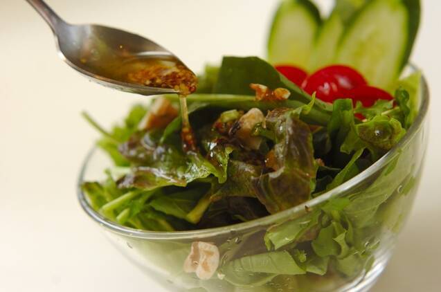 クルミのグリーンサラダの作り方の手順7
