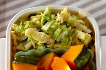 キャベツと大葉のサラダ