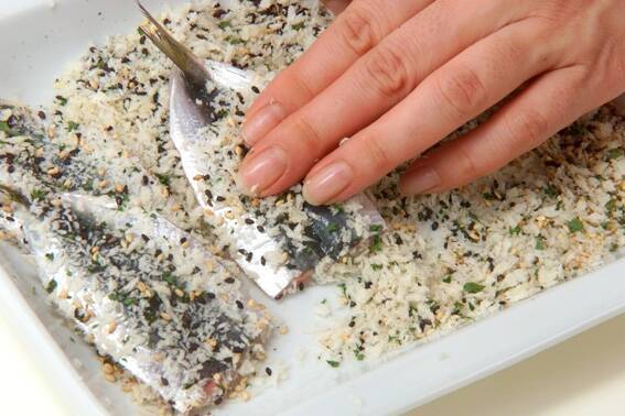 イワシのゴマ衣焼きの作り方の手順3