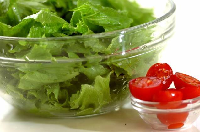 シーザーサラダの作り方の手順1