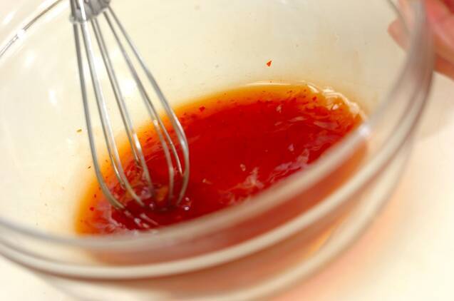 揚げ豚肉のサラダの作り方の手順2