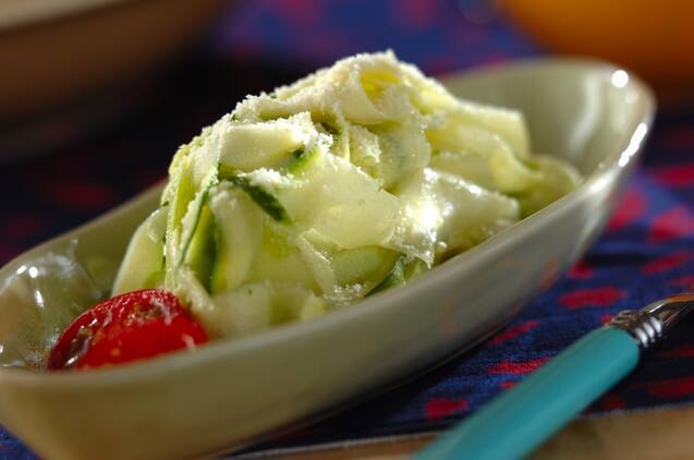 サラダからパスタまで食べ方いろいろ♪ ズッキーニの人気レシピ20品の画像