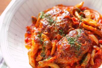 煮込みハンバーグ