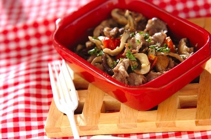 豚こま肉でも大満足のアヒージョ 節約食材で超簡単 by松本 知恵さん