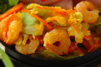 キャベツとエビの卵炒め