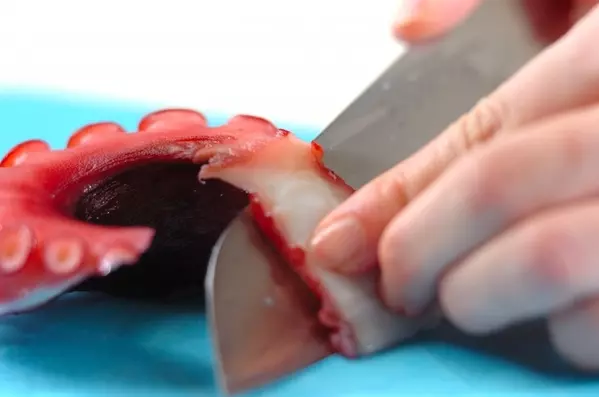 タコのエスニック和えの作り方1