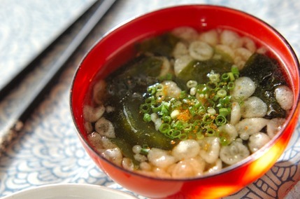 天かすとワカメの汁