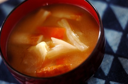 キャベツのみそ汁