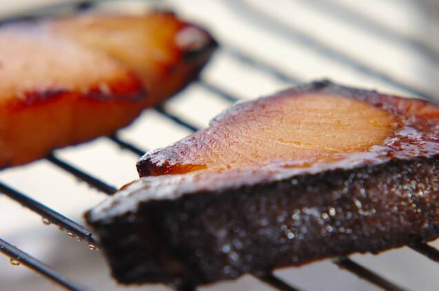 プロ直伝！ぶりの漬け焼きの作り方の手順3