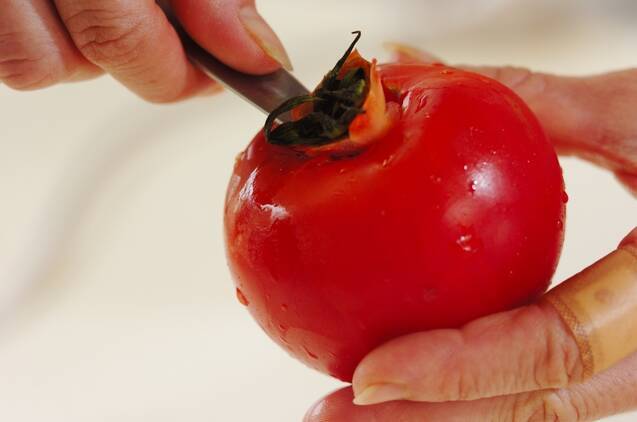 トマトと貝われの山椒サラダの作り方の手順1