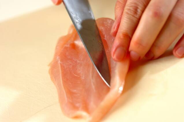 チキンのスパイシーサンドイッチの作り方の手順1