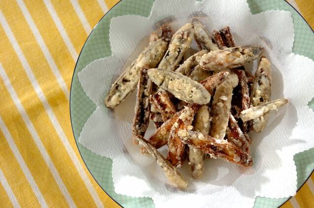 やみつきゴボウのカリカリ揚げ