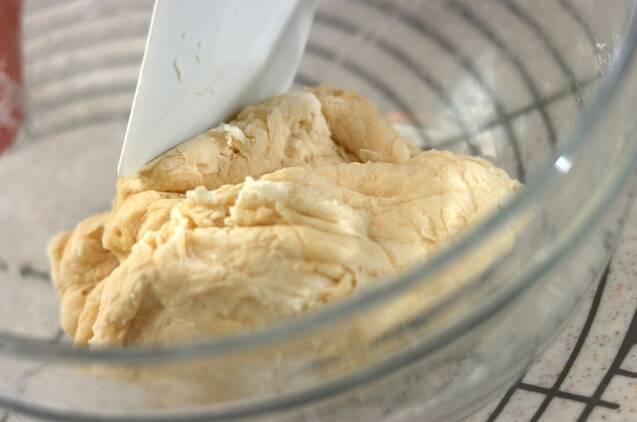 黒ゴマツイストバトンの作り方の手順4