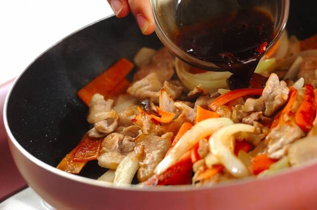 豚肉の甘辛炒めの作り方の手順4
