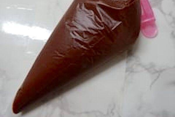 板チョコで本格的！ショコラマドレーヌの作り方の手順10