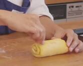 かぼちゃ生地でスティックパンとシナモンロールの作り方8