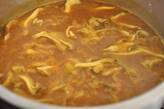 舞茸と鶏肉のスパイスカレーの作り方4