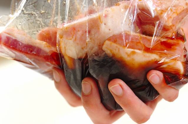 片付け簡単！　豚の角煮の作り方の手順2