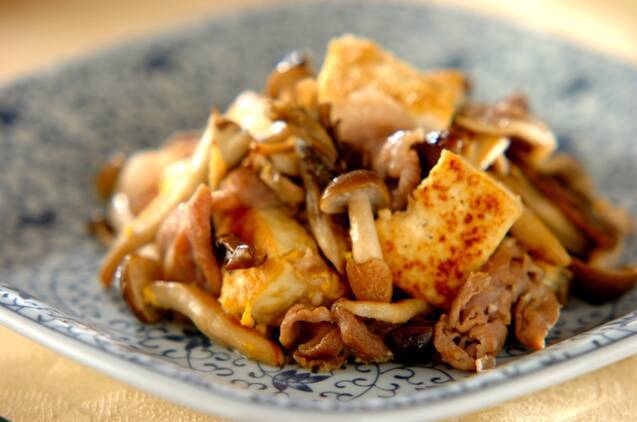 基本レシピ 沖縄の豆腐チャンプルー 簡単アレンジ５選もチェック 2ページ目 Macaroni