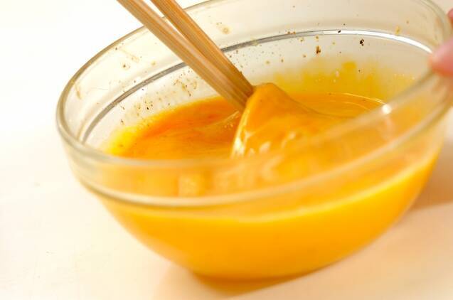 簡単！たっぷりチーズのふわふわオムレツ　by 杉本 亜希子さんの作り方の手順1