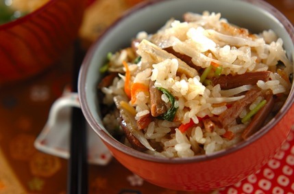 ゼンマイの炊き込みご飯