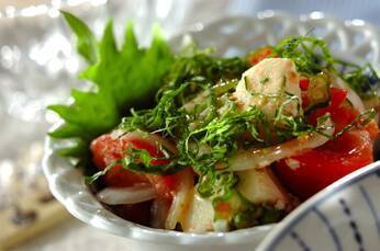 トマトとオクラのサラダ