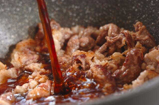 人気の肉豆腐 野菜もおいしい by森岡 恵さんの作り方の手順3