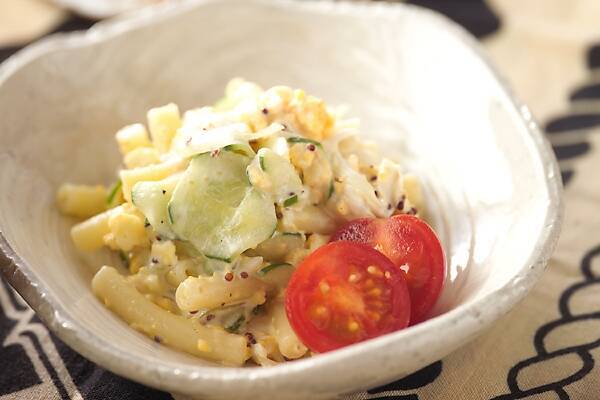 マカロニサラダ
